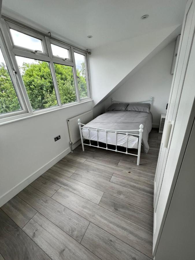 Lovely 2 Bedroom Flat With Roof Terrace In London Nw6 Exterior photo